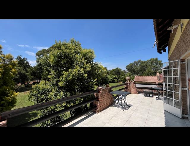 5 BEDROOM FREESTANDING FOR SALE IN BENONI AH